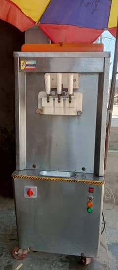 Cone ice cream mechanic for sell 2 flover
