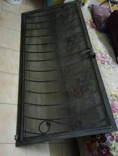 Window iron
