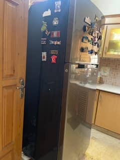 Dawlance inverter Refrigerator