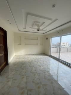1 KANAL SLIGHTLY USED MODERN HOUSE FOR SALE IN DHA PHASE 7