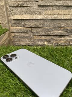 IPHONE 13 PRO MAX (FACTORY UNLOCKED)