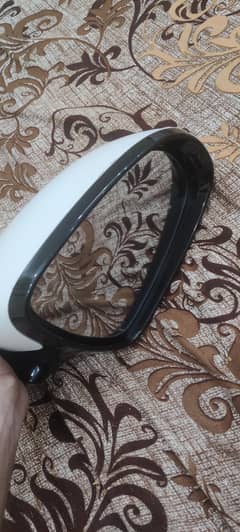 Kia Sportage right side mirror. .