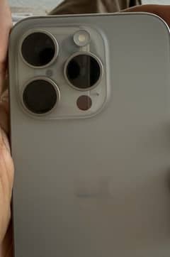 Non PTA I Phone 15 Pro Natural titanium