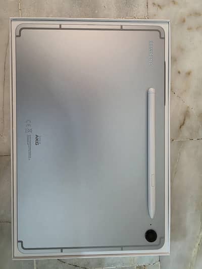 Samsung Tablet S9 FE 5G wifi [Dubai imported]