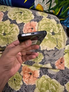 Redmi note 13 gaming phone 108 MP camera