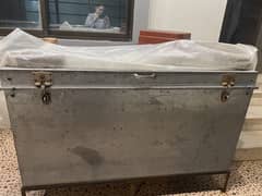 Trunk with stand