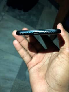 Apple iPhone SE