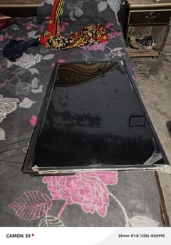 Samsung 32 inch lcd  candition 1 line hai bus thori si 03085835500