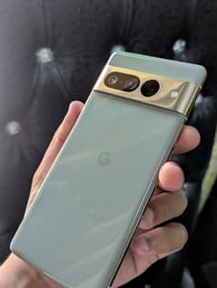 Google pixel 7pro ( ONLY cash sale)