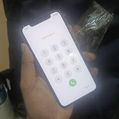 iphone 11 pro panel