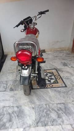 Honda 125 2025 model 10 /2/2025 ko liya ta serial