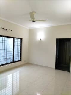 4 Marla 2nd Floor Office For Rent In DHA Phase 2,Block T.