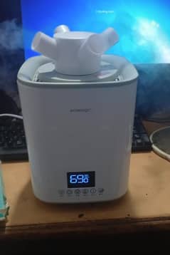Humidifier for Laboratory and Rooms