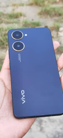 vivo y03