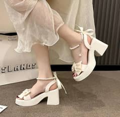 Women Elegant Thick Sole Sandals with Large Bow, Pearl & Chain Strap