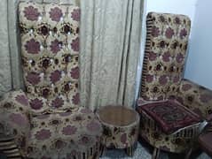 coffee chairs with center table