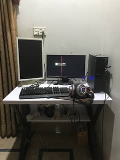 Gaming table