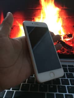 iPhone 8 factory read add