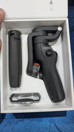 DJI