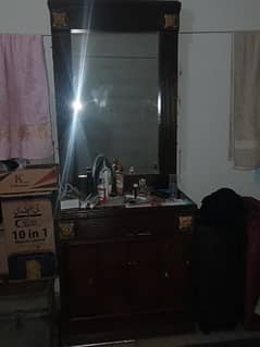 dressing table