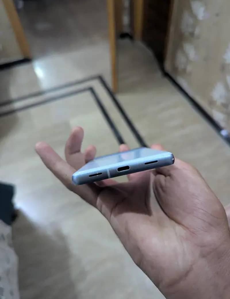 Pixel 7a (exchange with non-pta android) 1
