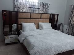 Short time 1bed ROM full furnished apartments safe and scour 100%coupe allow