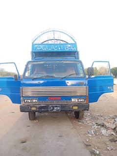 Mazda Titan 3500 14 feet