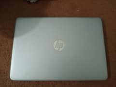 Laptop in new condition for sale