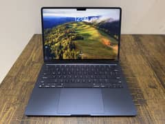 MacBook Air M3 (2023) 8GB RAM 256GB SSD
