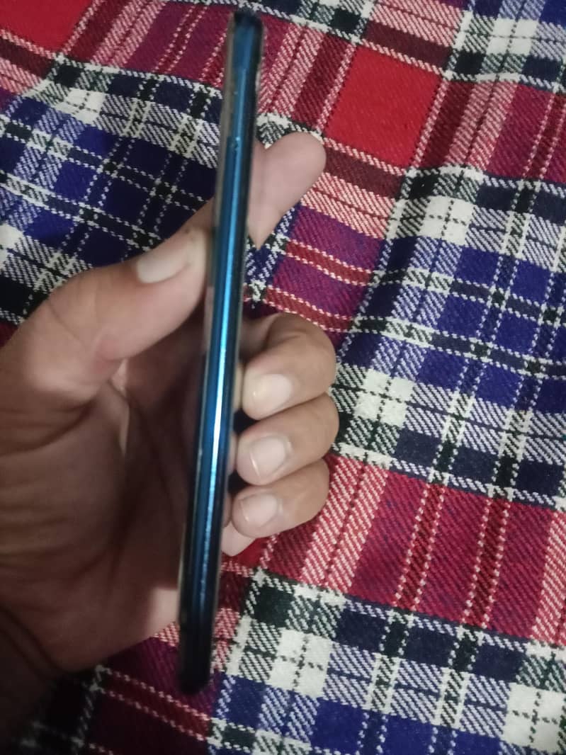 4gb ram 64 gb memories - Mobile Phones - 1103445163