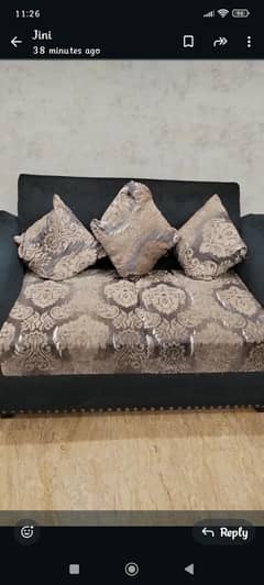 sofa set in good condition