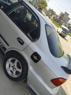 Honda civic 2000 model