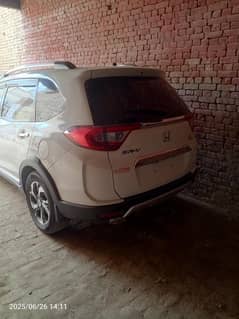 Honda br-v (s)