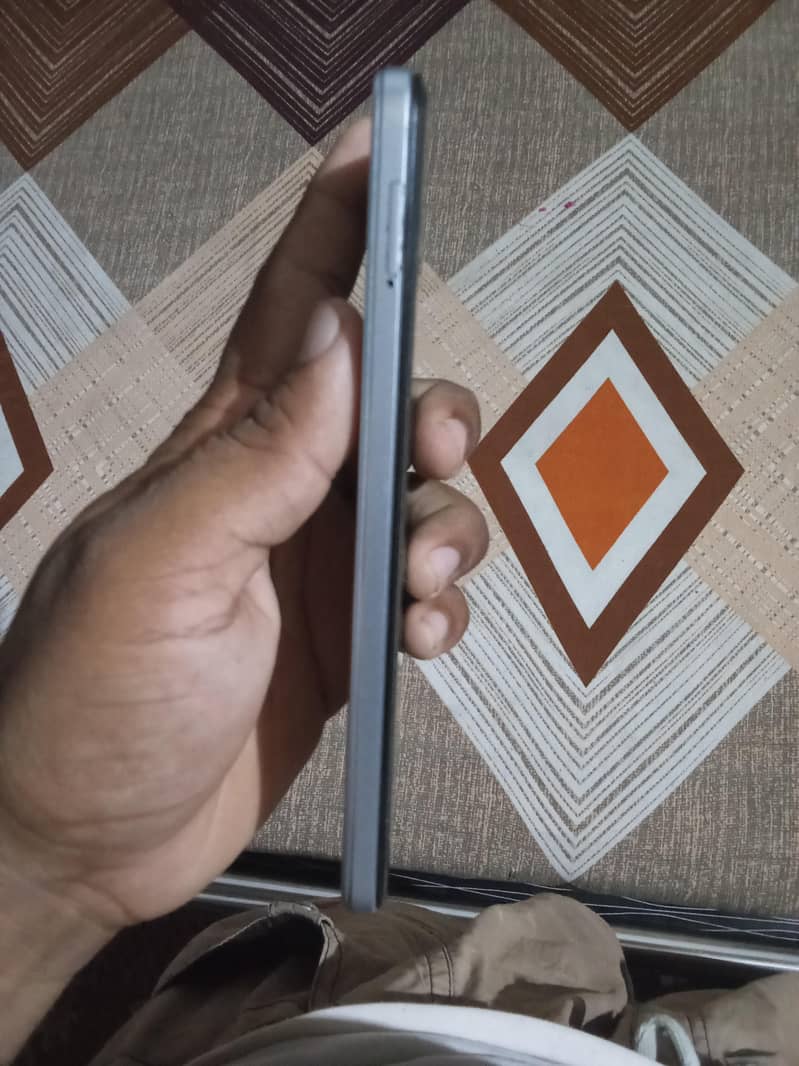Infinix note 12 with complete box  exchange possible 5