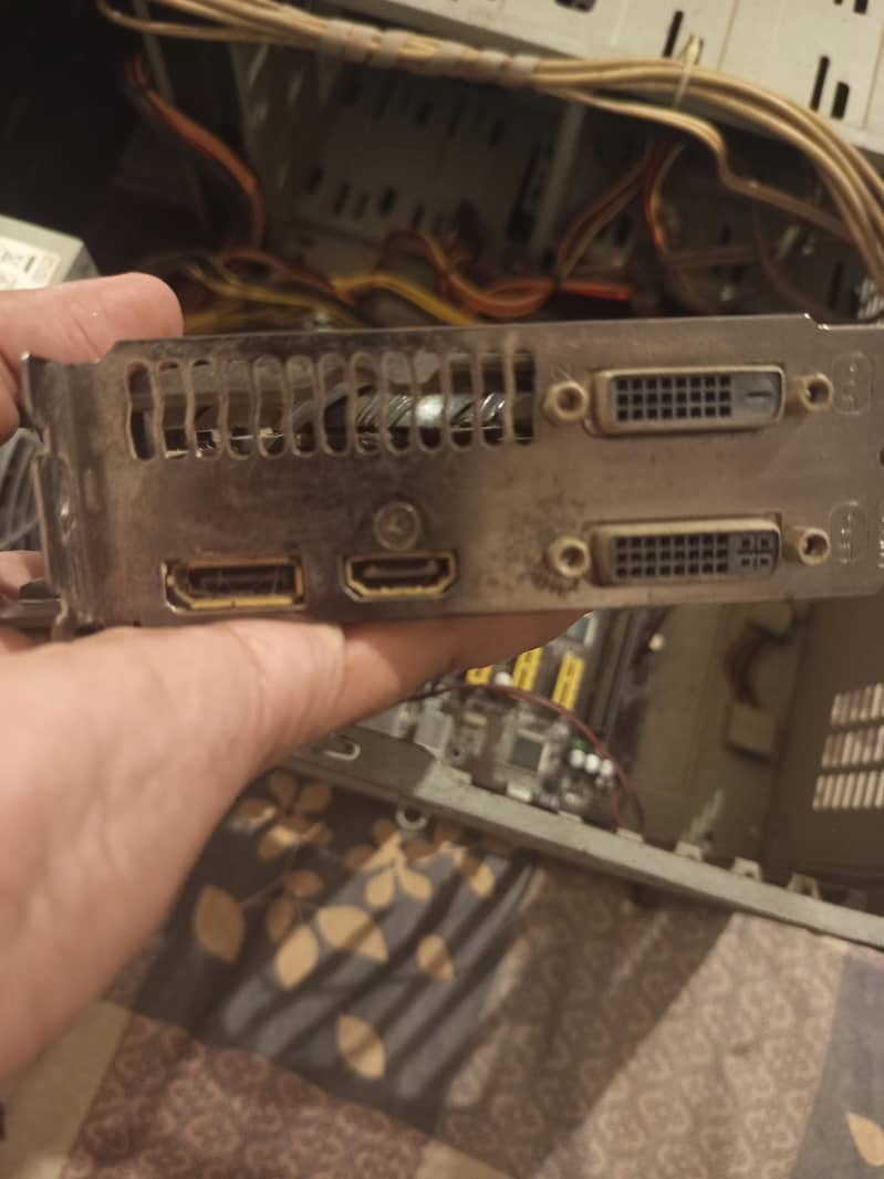 navida gtx 960 ti 2gb GPU . . . condition 10/10 2
