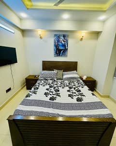 daily basis weekly basis one bad fully furnished luxury apertment available for rent gulbreg greens islamabad