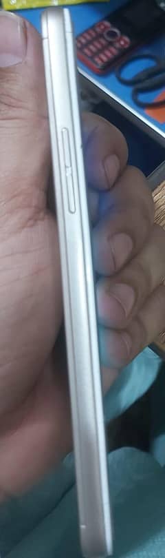 OPPO A57 4/64
