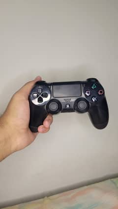 PS4 CONTROLLER  (READ THE AD  CAREFULLY )
