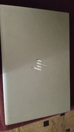 HP EliteBook 1040 G4 - Corei5 7th Generation - 8GB RAM - 256GB SSD