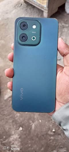 vivo y28 Mobile available