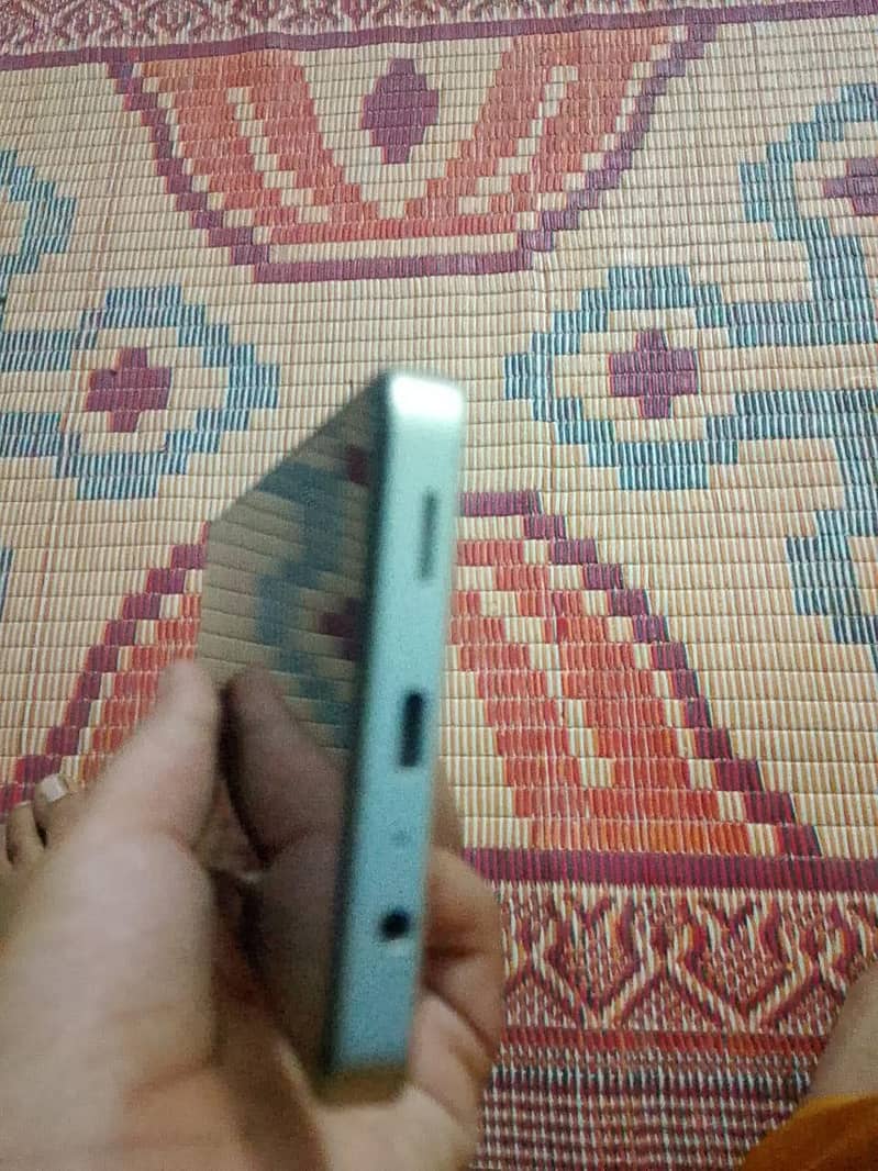 samsung ao6 no open no open daba or charger sath 1