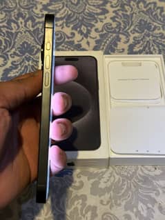 iphone 15 pro Max box jv 256 gb 96 health 220 cycle
