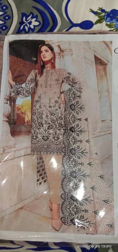 Bareeze 3 Piece Lawn Embroidered Suit | Brand New | Multan