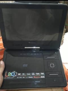 DVD PLAYER + TV