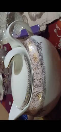 super dinner set. colour pink and white