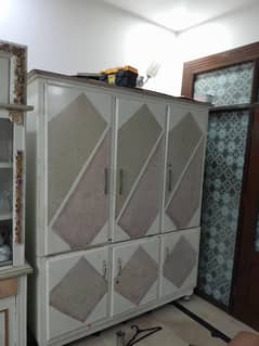 king size Almari or show case for sale