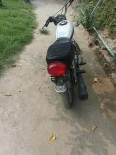 United honda 125