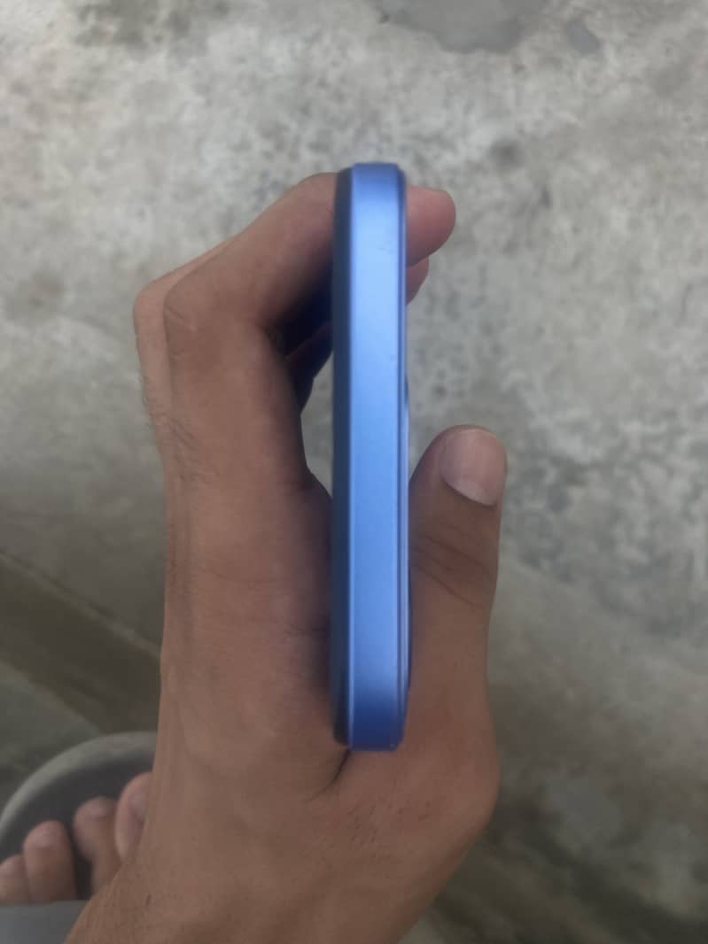 Infinx smart 7 hd with box and all accesseries 3