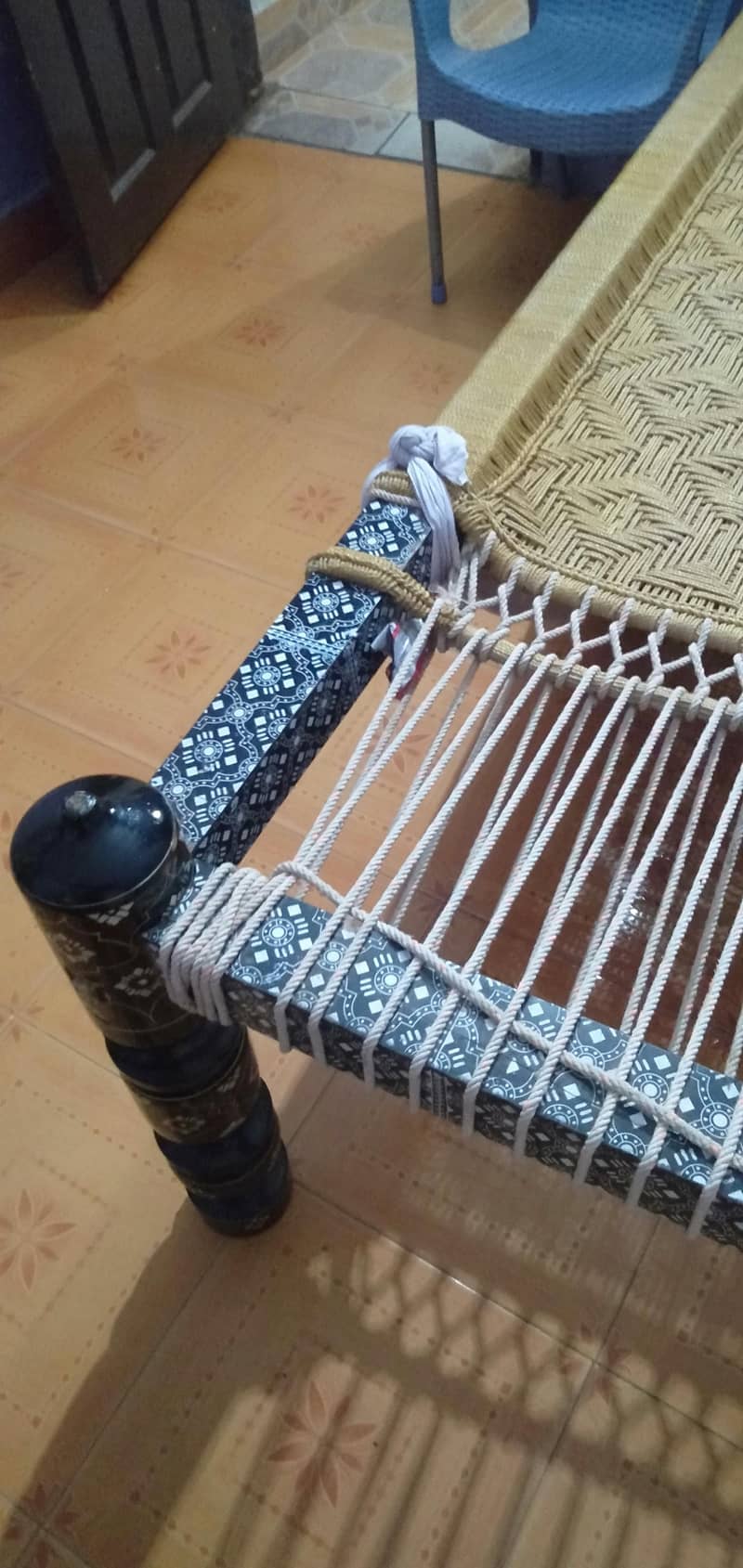 Hala char pae good condition used only 4 month 1
