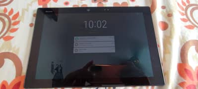 Docomo | Fujitsu F-04H | Arrows Tab | Japanese